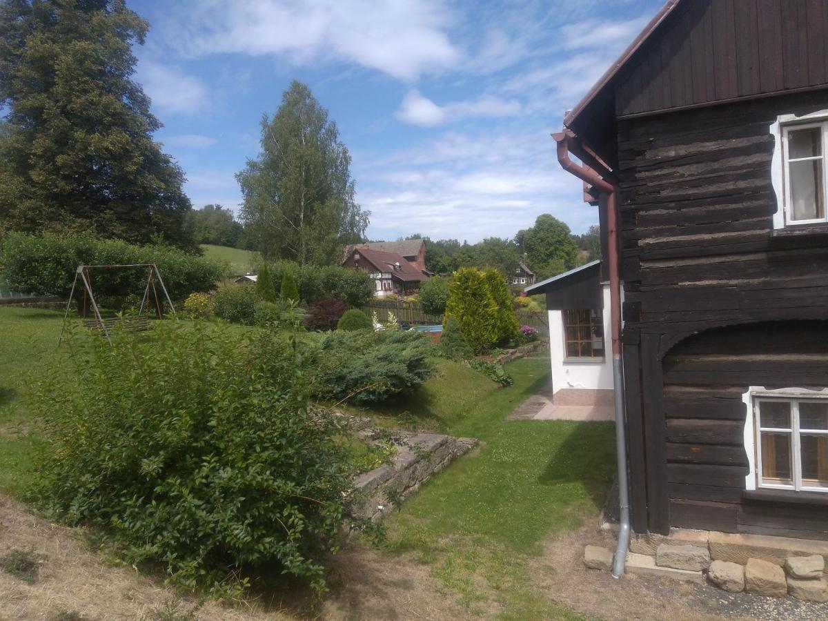 Ubytovani U Sviraku Srbská Kamenice Exteriör bild